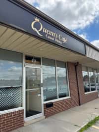 Queen's Café