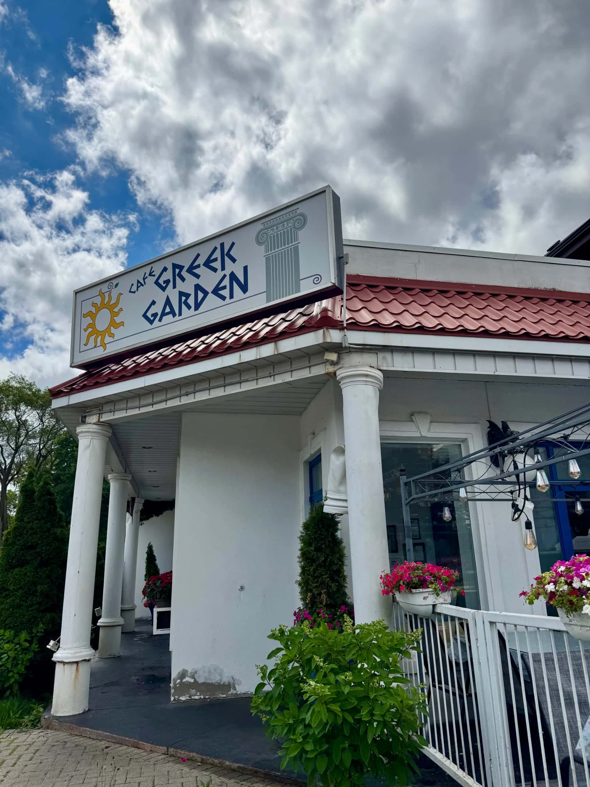 Cafe Greek Garden
