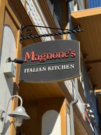 Magnone's Italian Kitchen