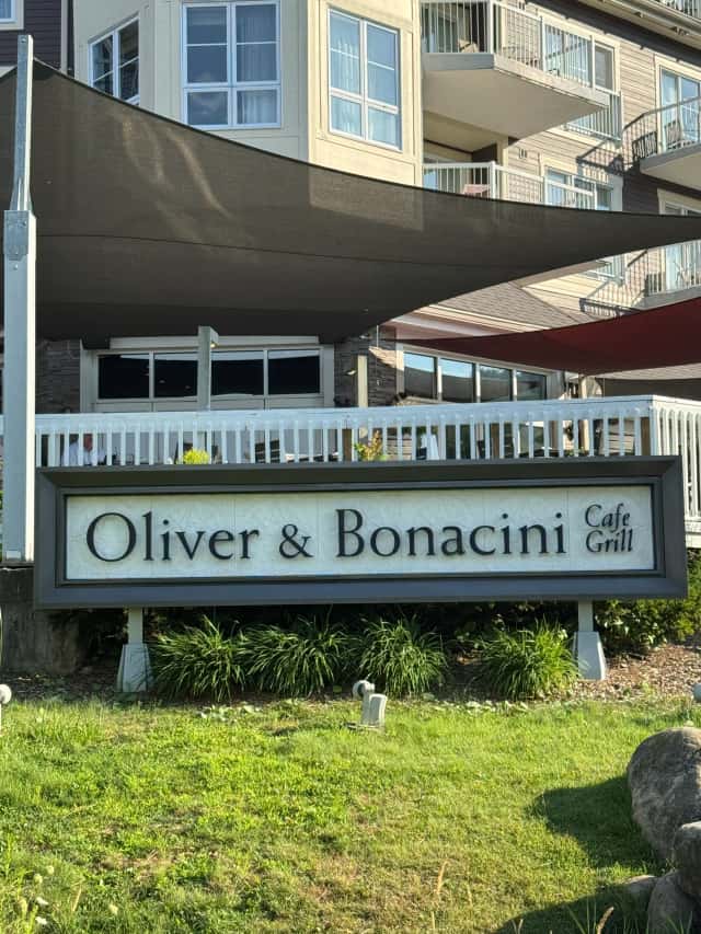 Oliver & Bonacini Café Grill